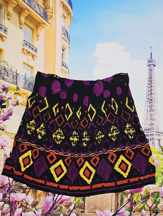 Dolce Vita Dresses & Skirts - Dolce Vita Colorful Geometric Skirt Black‎ Purple Printed A-Line Size Small